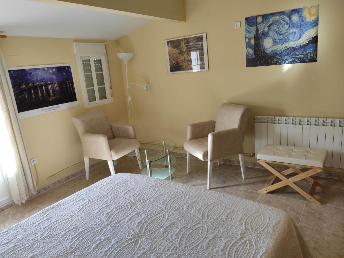 Apartamentos La Relojera 2 خارانديا دي لا فيرا المظهر الخارجي الصورة